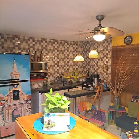 Hostel Shalom Adonai Cartagena Ngoại thất bức ảnh