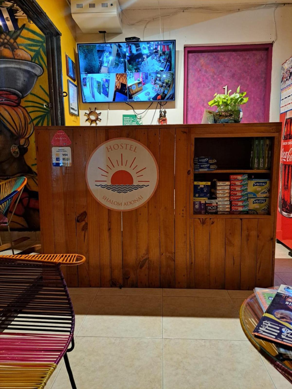 Hostel Shalom Adonai Cartagena Ngoại thất bức ảnh