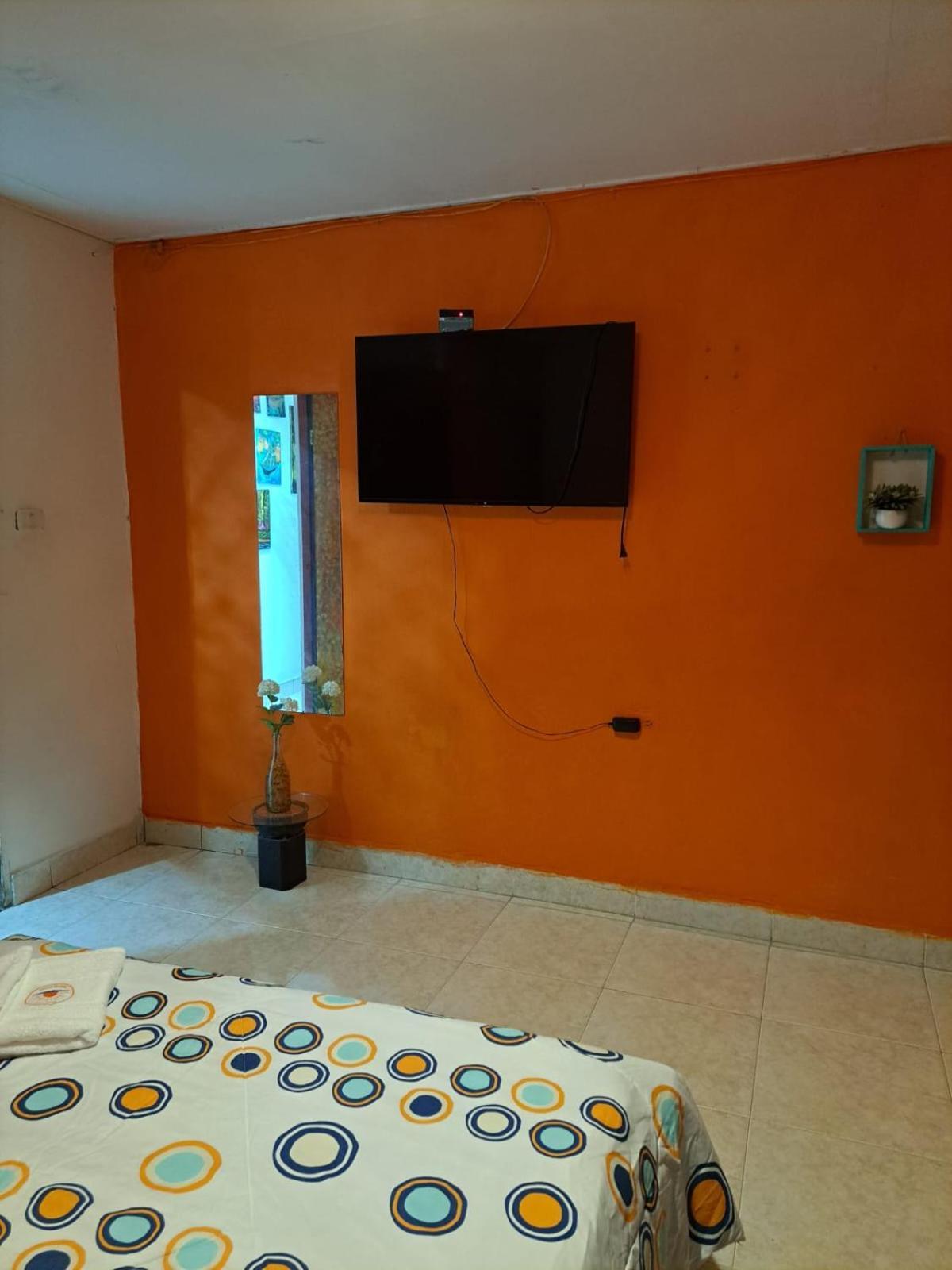 Hostel Shalom Adonai Cartagena Ngoại thất bức ảnh