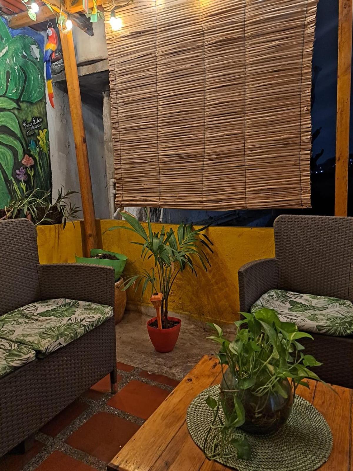 Hostel Shalom Adonai Cartagena Ngoại thất bức ảnh