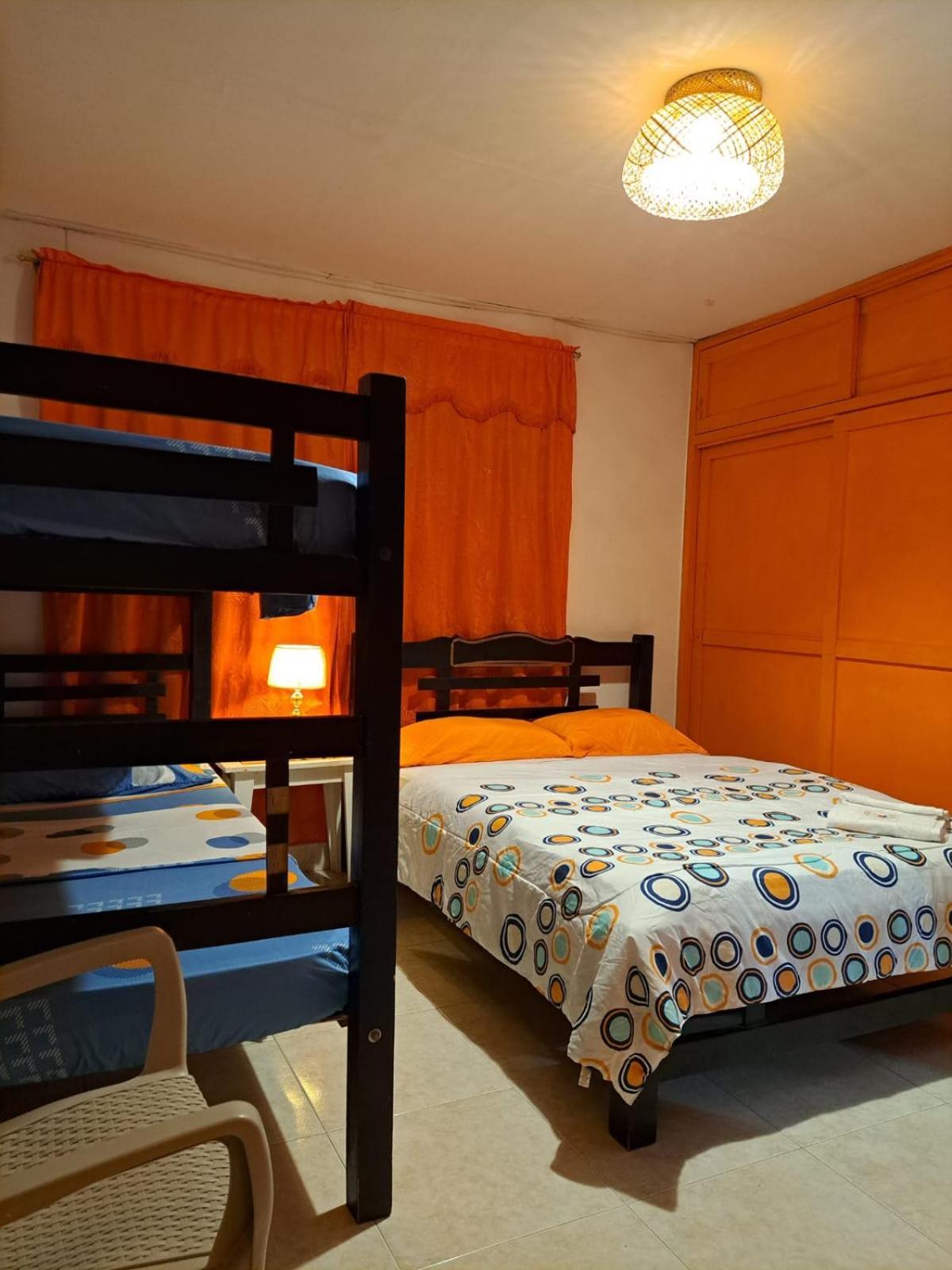 Hostel Shalom Adonai Cartagena Ngoại thất bức ảnh